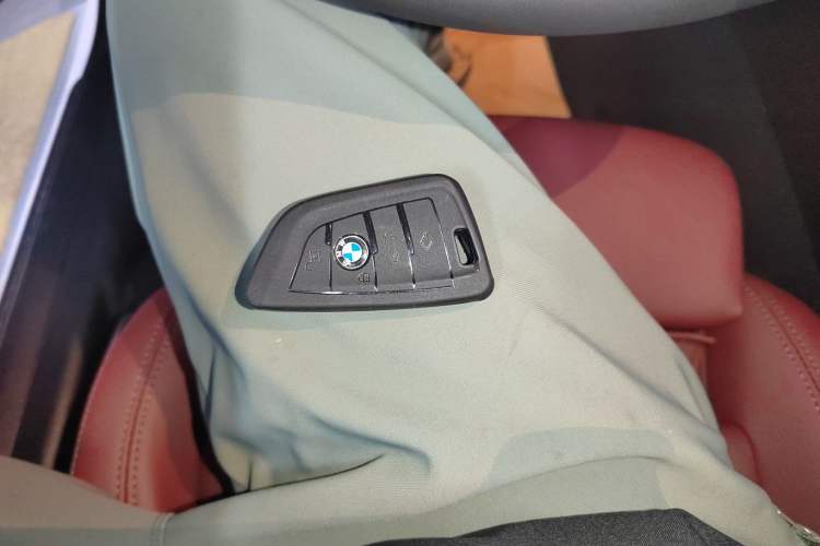 Used BMW 3 Series 2024 325Li M Sport Night Edition Package Vehicle Key