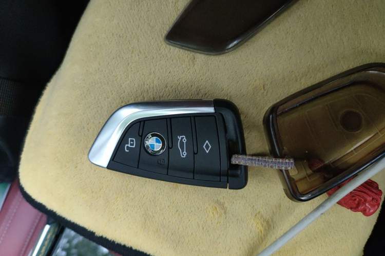 Used BMW 3 Series 2024 320Li M Sport Package Vehicle Key