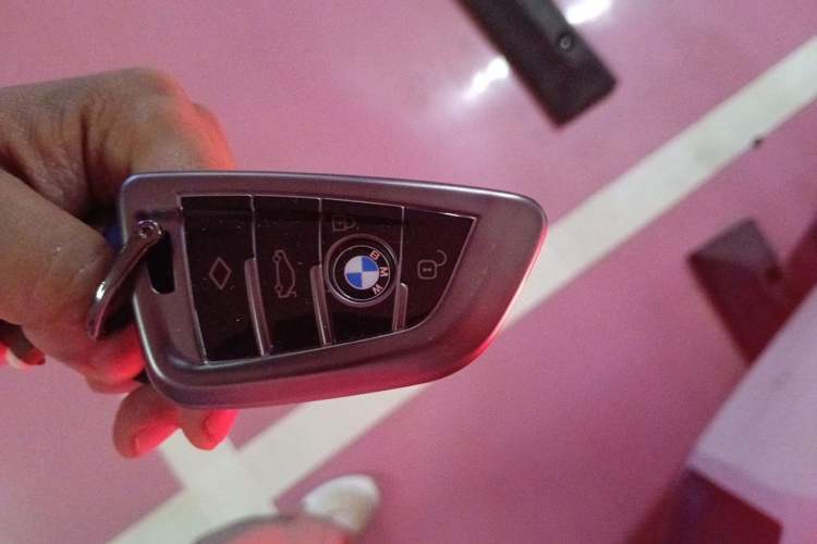 Used BMW 3 Series 2024 325i M Sport Night Edition Package Vehicle Key