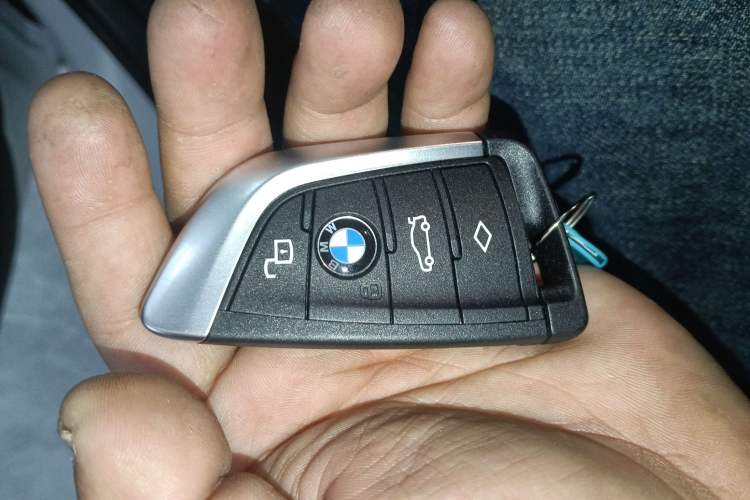 Used BMW 3 Series 2024 325Li M Sport Package Vehicle Key