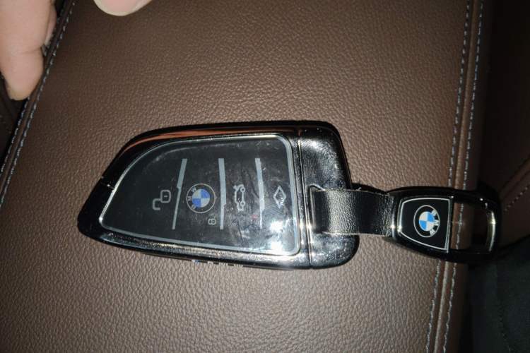 Used BMW 3 Series 2024 325Li M Sport Night Edition Package Vehicle Key