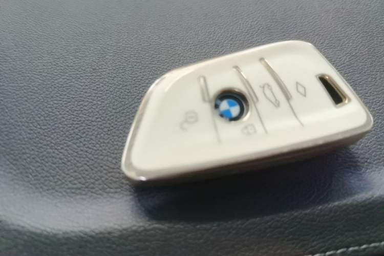 Used BMW 3 Series 2024 325Li M Sport Package Vehicle Key