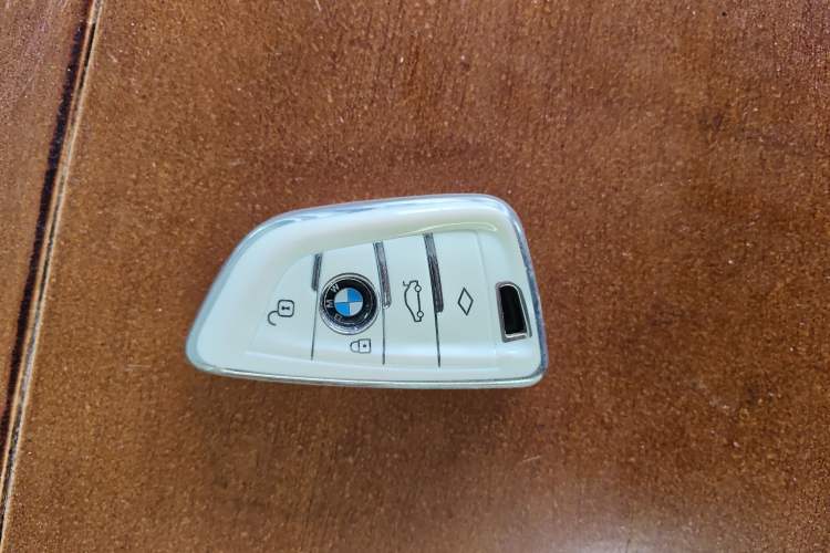 Used BMW 3 Series 2024 325Li M Sport Package Vehicle Key