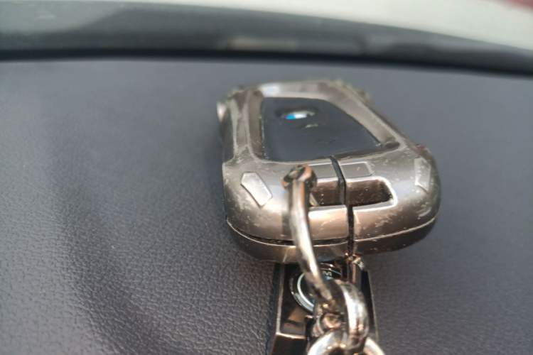 Used BMW 3 Series 2024 325Li M Sport Package Vehicle Key