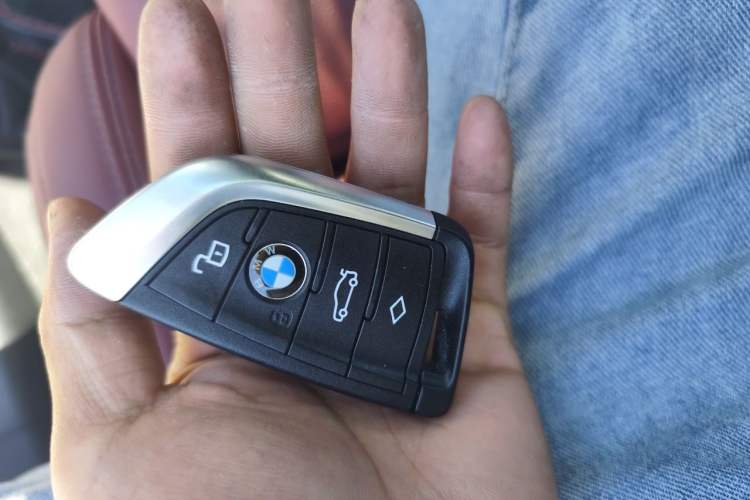 Used BMW 3 Series 2024 325Li M Sport Night Edition Package Vehicle Key