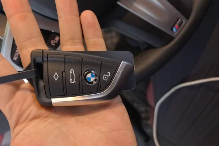 Used BMW 3 Series 2024 320Li M Sport Package Vehicle Key