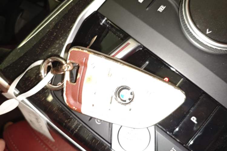 Used BMW 3 Series 2024 325Li M Sport Package Vehicle Key