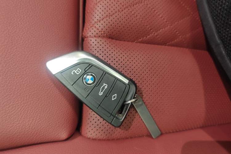 Used BMW 3 Series 2024 325Li M Sport Package Vehicle Key