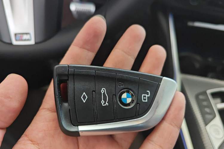 Used BMW 3 Series 2024 325Li M Sport Night Edition Package Vehicle Key