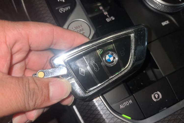 Used BMW 3 Series 2024 325Li M Sport Night Edition Package Vehicle Key