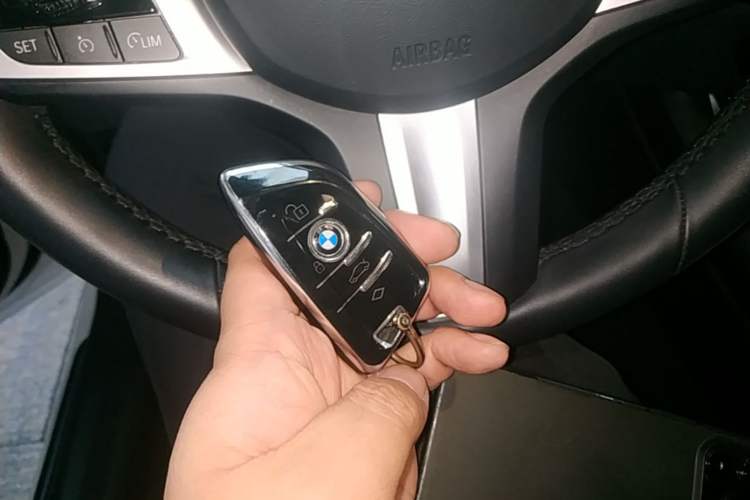 Used BMW 3 Series 2024 320Li M Sport Package Vehicle Key