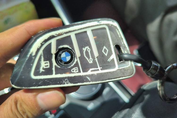 Used BMW 3 Series 2024 325i M Sport Package Vehicle Key