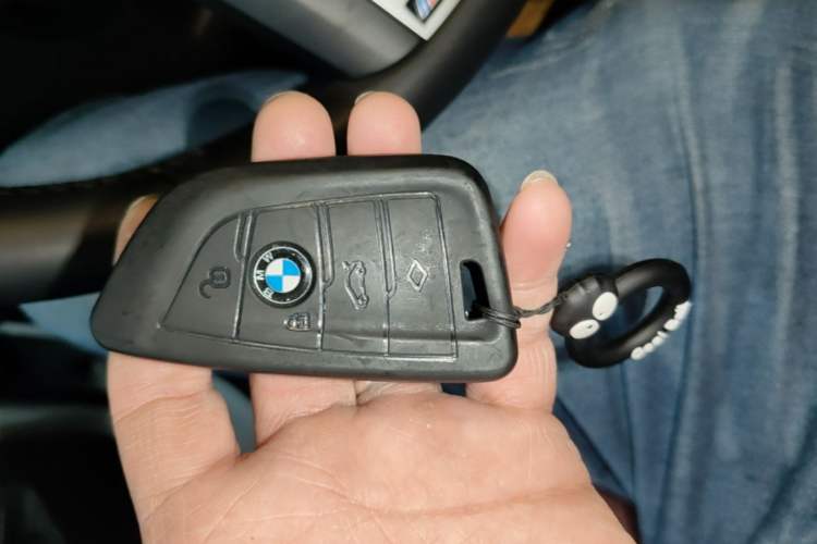 Used BMW 3 Series 2024 325i M Sport Night Edition Package Vehicle Key