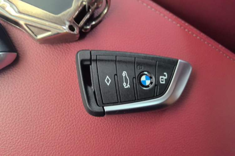 Used BMW 3 Series 2024 320Li M Sport Package Vehicle Key