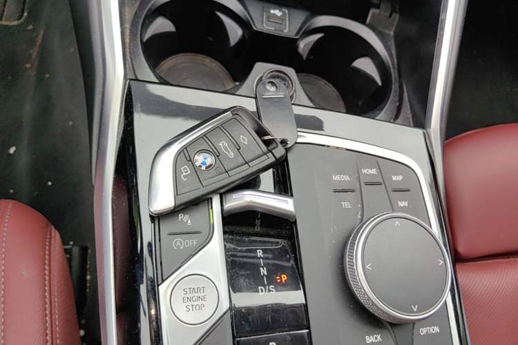 Used BMW 3 Series 2024 320Li M Sport Package Vehicle Key