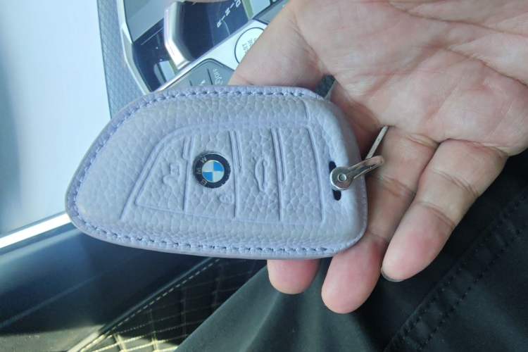 Used BMW 3 Series 2024 325Li M Sport Night Edition Package Vehicle Key