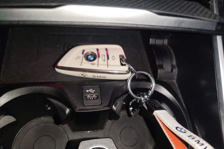 Used BMW 3 Series 2024 325Li M Sport Package Vehicle Key