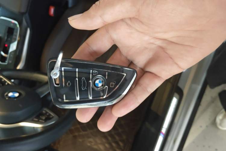 Used BMW 3 Series 2024 325Li M Sport Package Vehicle Key