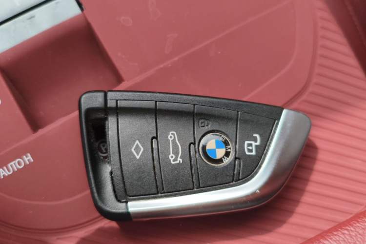 Used BMW 3 Series 2024 325Li M Sport Package Vehicle Key
