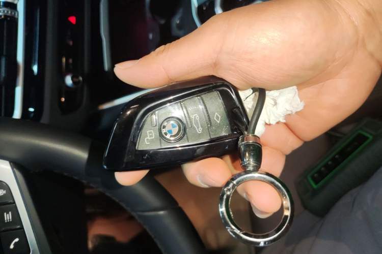 Used BMW 3 Series 2024 325Li M Sport Package Vehicle Key