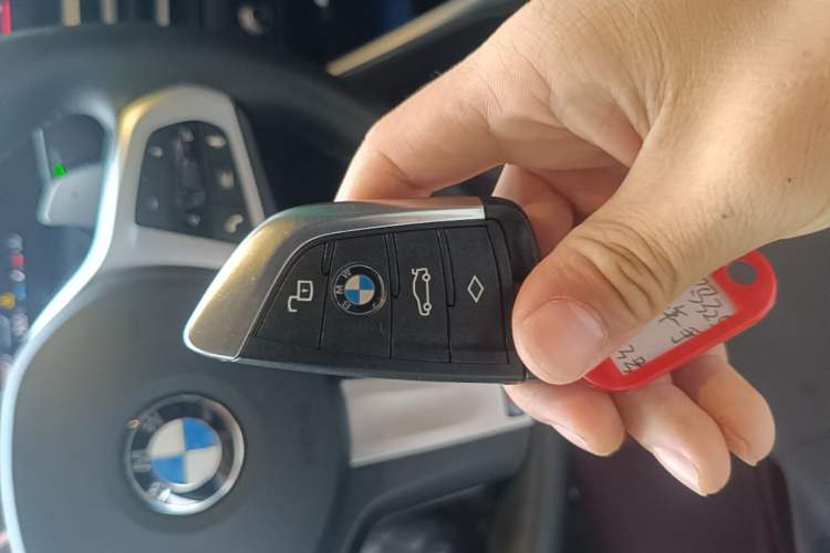 Used BMW 3 Series 2024 325Li M Sport Package Vehicle Key