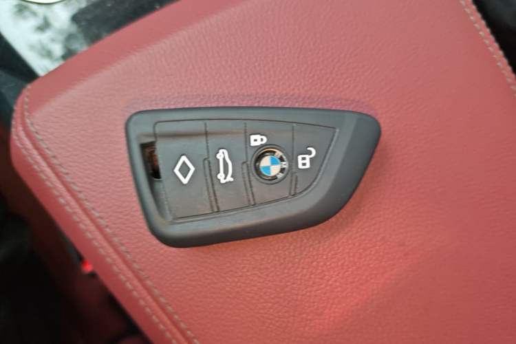 Used BMW 3 Series 2024 325Li M Sport Package Vehicle Key