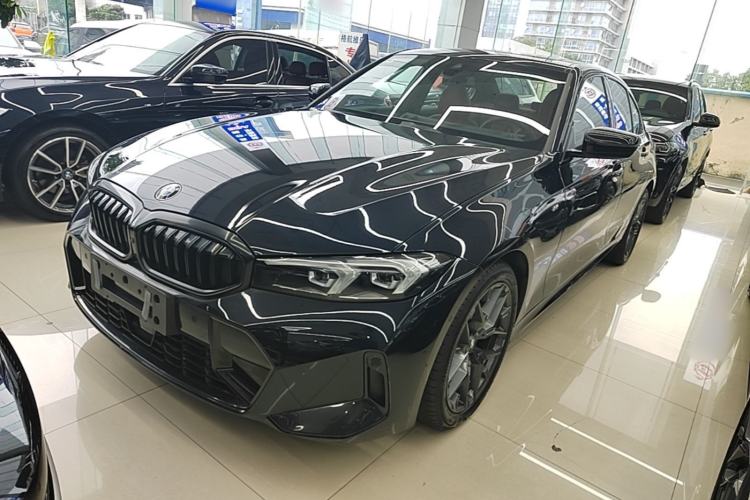 BMW 3 Series 2025 330i M Sport Night Edition Package