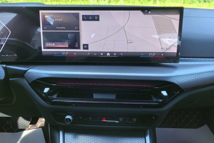Used BMW 3 Series 2025 330i M Sport Night Edition Package Audio And AC Panel