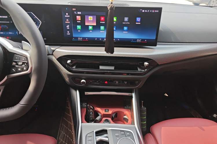 Used BMW 3 Series 2025 330i M Sport Night Edition Package Audio And AC Panel