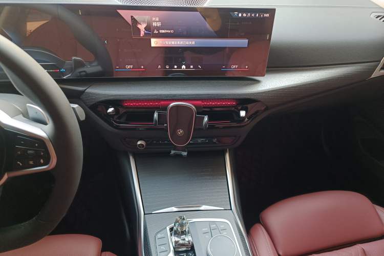 Used BMW 3 Series 2025 325Li M Sport Package Audio And AC Panel
