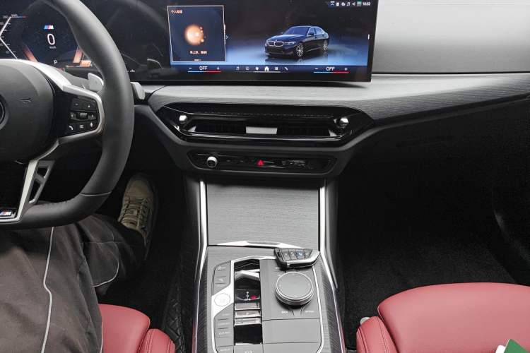 Used BMW 3 Series 2025 325Li M Sport Package Audio And AC Panel