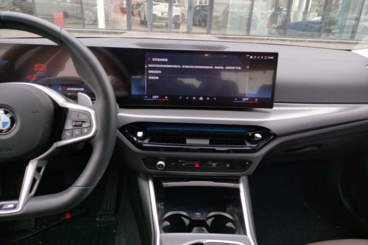 Used BMW 3 Series 2025 330Li M Sport Shadowline Package Audio And AC Panel
