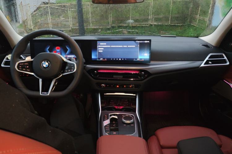 Used BMW 3 Series 2025 330Li M Sport Shadowline Package Center Console