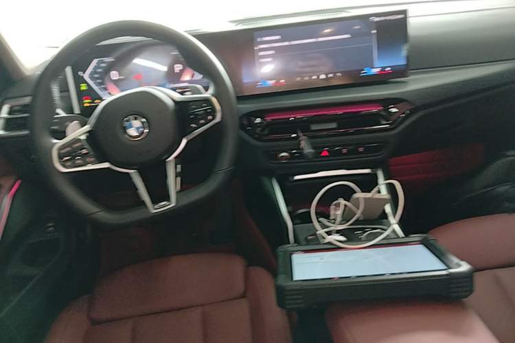 Used BMW 3 Series 2025 325Li M Sport Package Center Console