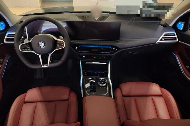 Used BMW 3 Series 2025 325Li M Sport Package Center Console