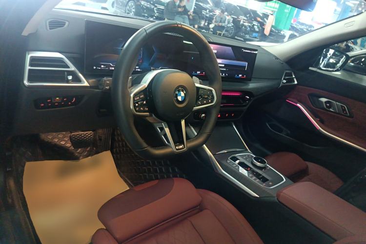 Used BMW 3 Series 2025 325Li M Sport Package Center Console