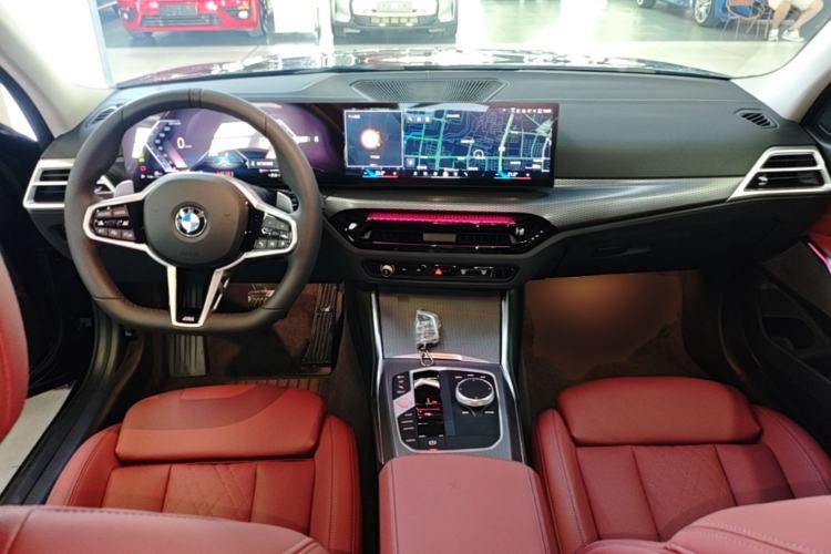 Used BMW 3 Series 2025 330Li M Sport Shadowline Package Center Console