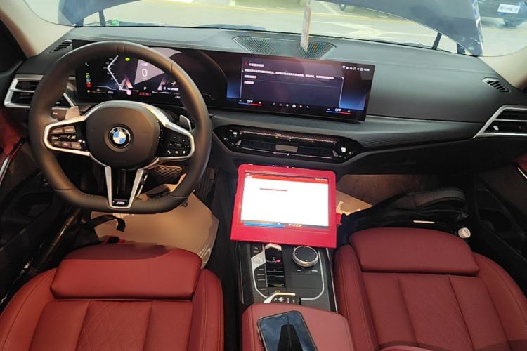 Used BMW 3 Series 2025 325Li M Sport Package Center Console