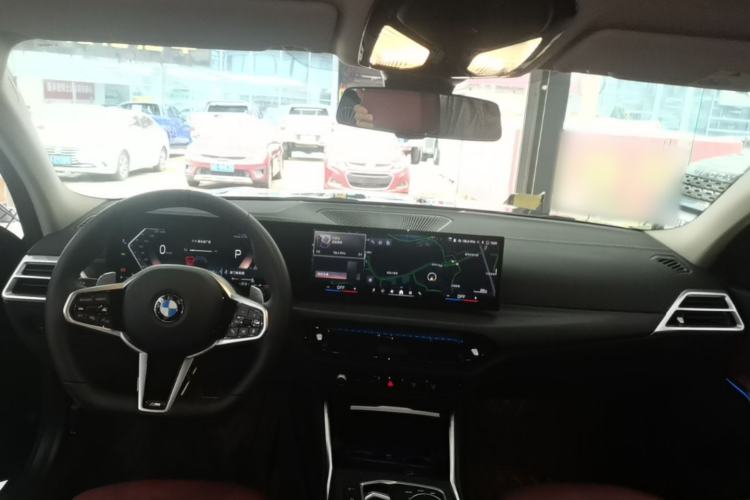 Used BMW 3 Series 2025 325Li M Sport Package Center Console