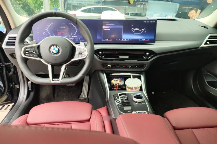 Used BMW 3 Series 2025 325Li M Sport Package Center Console