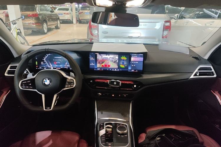 Used BMW 3 Series 2025 325Li M Sport Package Center Console