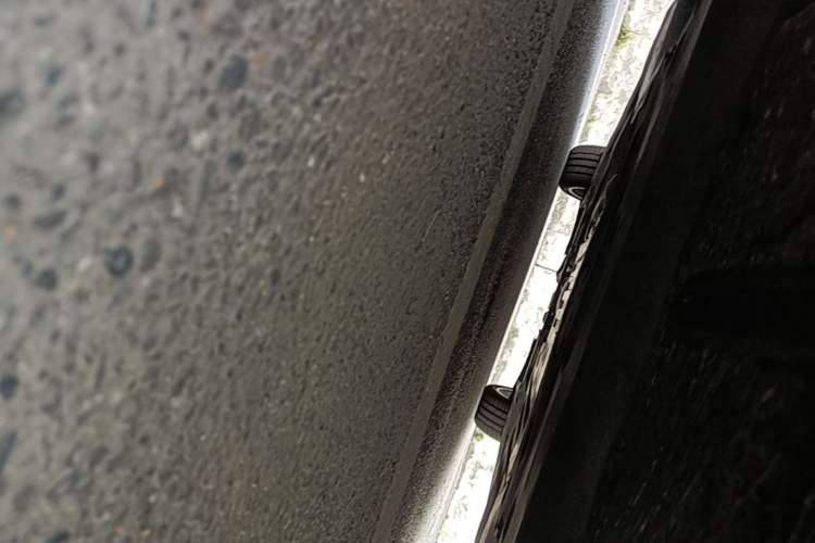Used BMW 3 Series 2025 330Li M Sport Shadowline Package Chassis Front