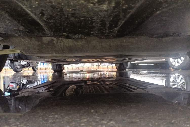 Used BMW 3 Series 2025 325i M Sport Package Chassis Front