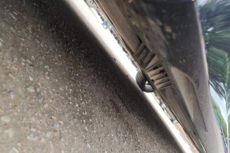 Used BMW 3 Series 2025 325Li M Sport Package Chassis Front Left
