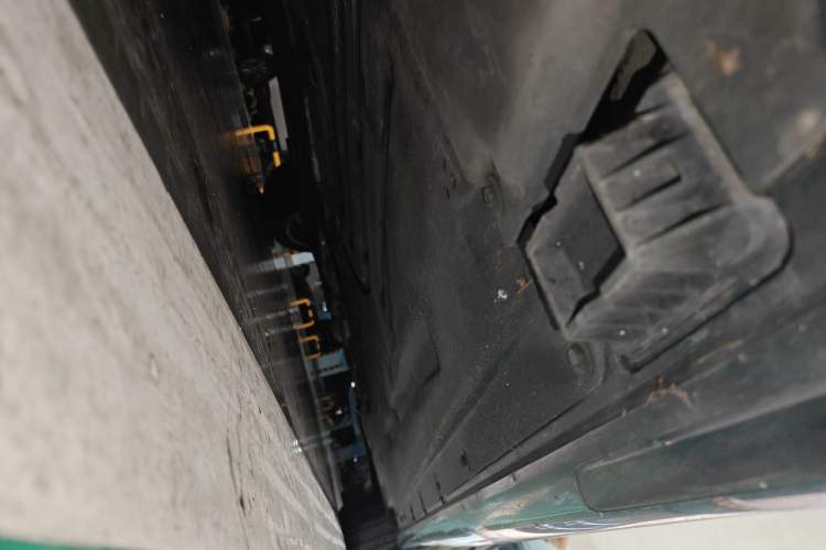 Used BMW 3 Series 2025 330Li M Sport Shadowline Package Chassis Front Left