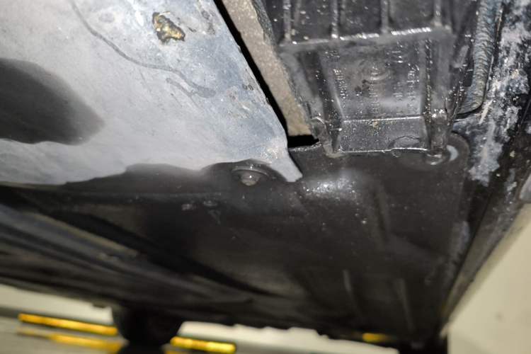 Used BMW 3 Series 2025 325i M Sport Package Chassis Front Left