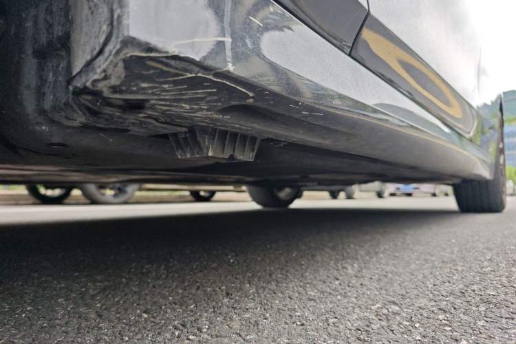 Used BMW 3 Series 2025 330Li M Sport Shadowline Package Chassis Front Left