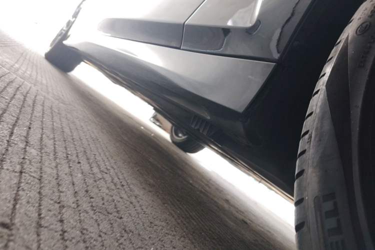Used BMW 3 Series 2025 330Li M Sport Shadowline Package Chassis Front Right