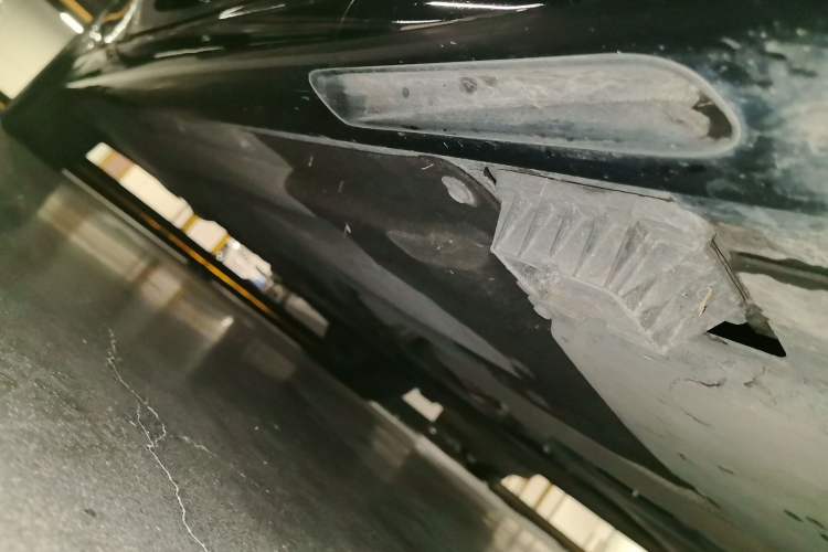 Used BMW 3 Series 2025 330Li M Sport Shadowline Package Chassis Front Right