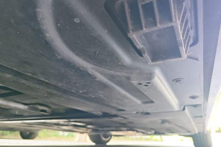 Used BMW 3 Series 2025 325Li M Sport Package Chassis Front Right